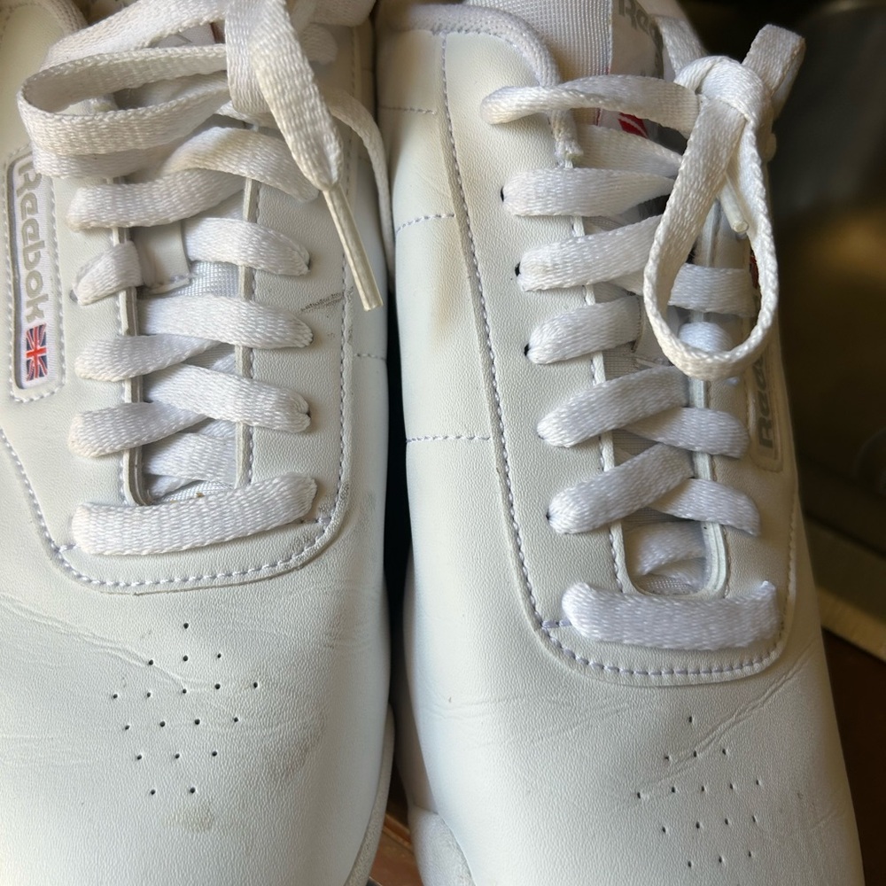 Reebok Men's White Sneakers